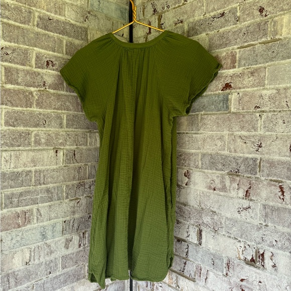 Universal Thread dress - size small - Picture 2 of 2